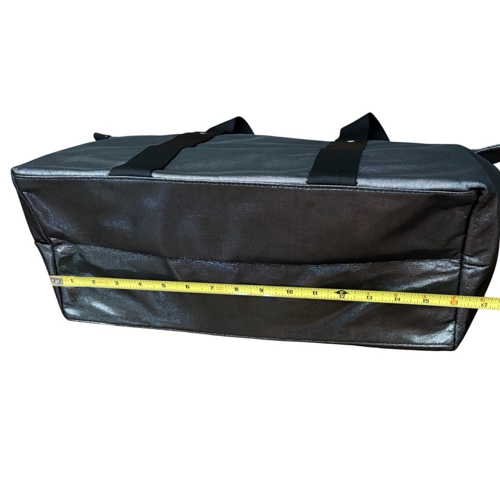 Coach Fragrance Metallic Silver Travel Tote  Bag With Zipper Closure - Picture 7 of 9